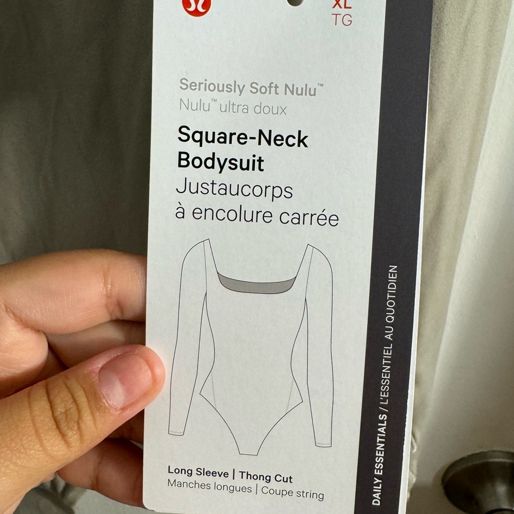 LULULEMON Wundermost Ultra-Soft Nulu Square-Neck Long-Sleeve Bodysuit SIZE XL - Picture 3 of 7